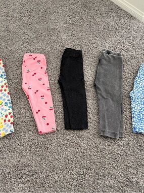 Bundle of 5 Old Navy Baby Girl Bottoms/Leggings - all size 18-24M